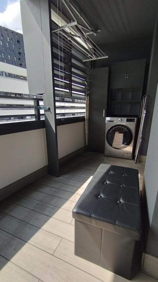 Habitacion Con Bano Privado Bilbao Esterno foto