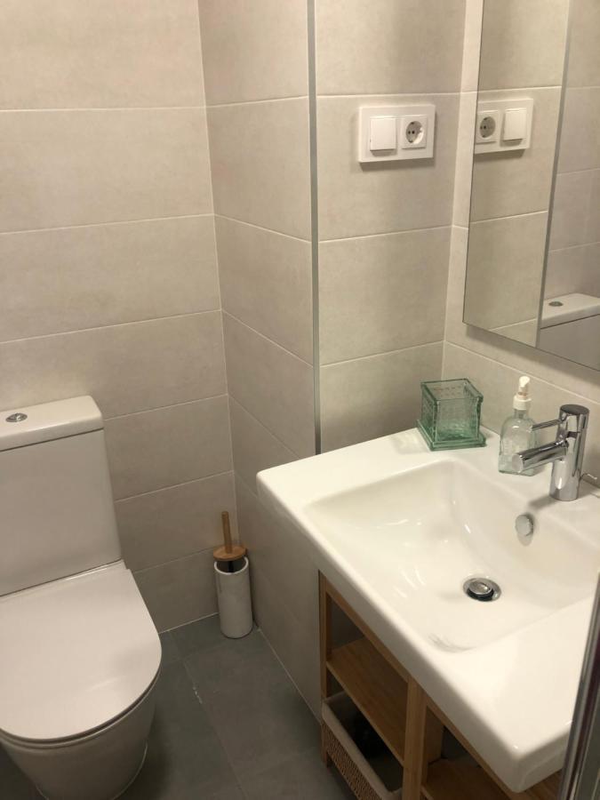 Habitacion Con Bano Privado Bilbao Esterno foto